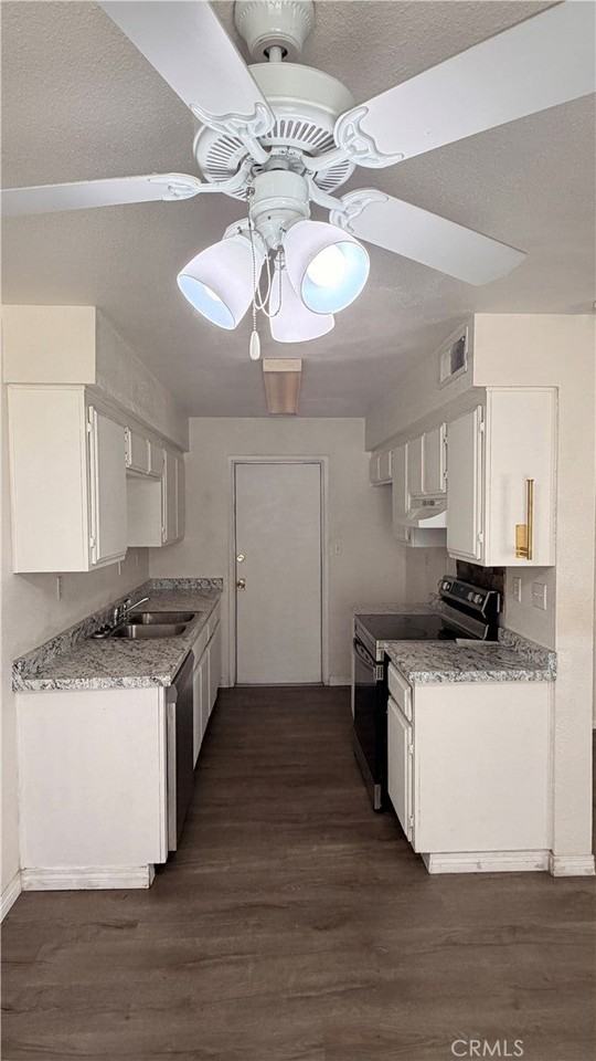 3217 Fortier St - Photo 4 of 14
