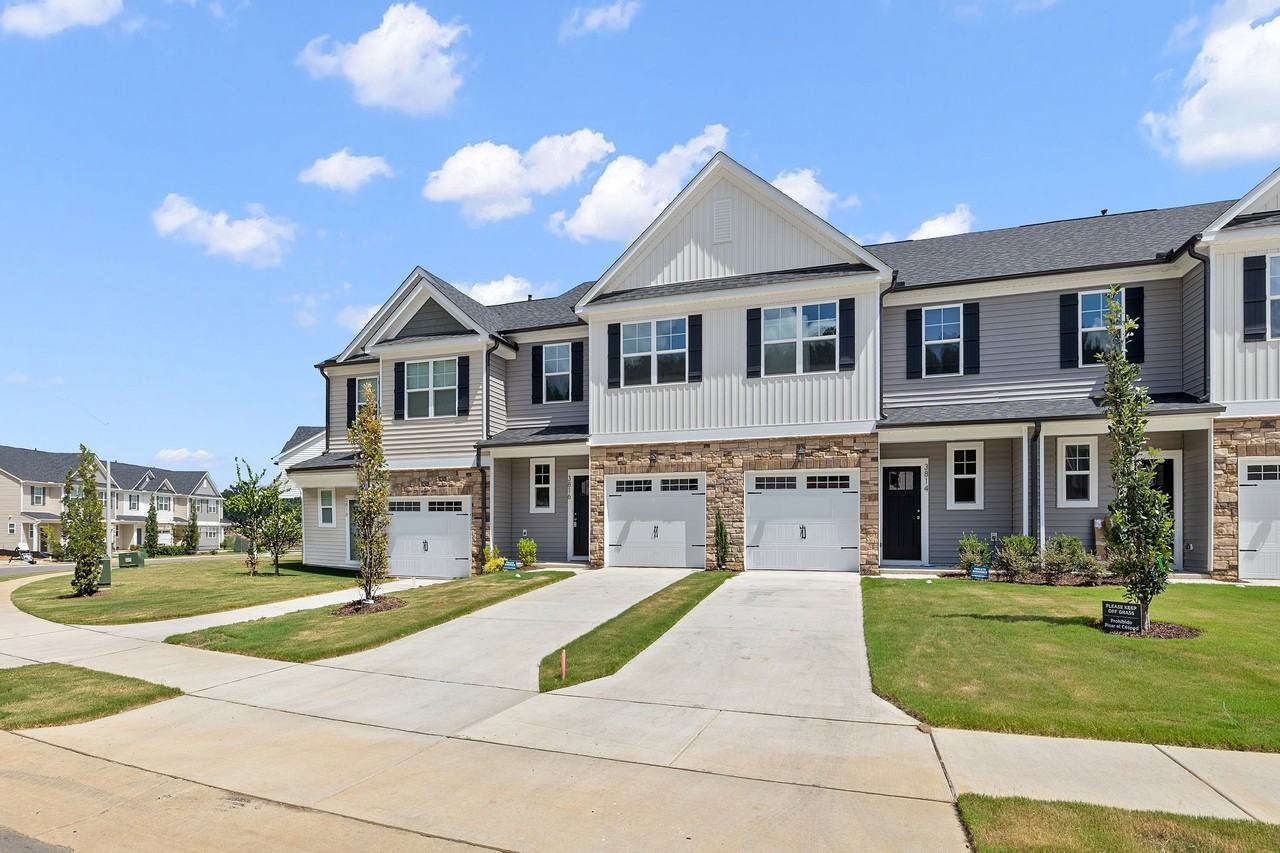 3816 Well Fleet Dr #1 - Photo 3 of 46