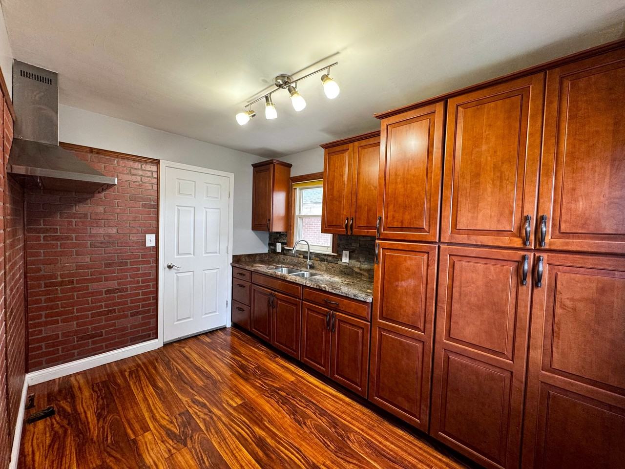1773 Russell Ave #1 - Photo 6 of 16