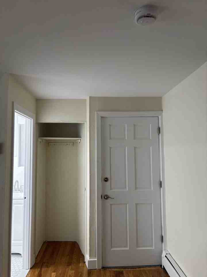 Beacon St - Photo 6 of 7