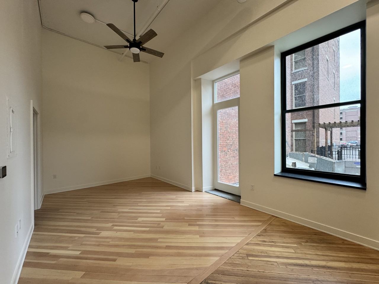 110 West 9th StreetApt. 2C #2C - Photo 2 of 8