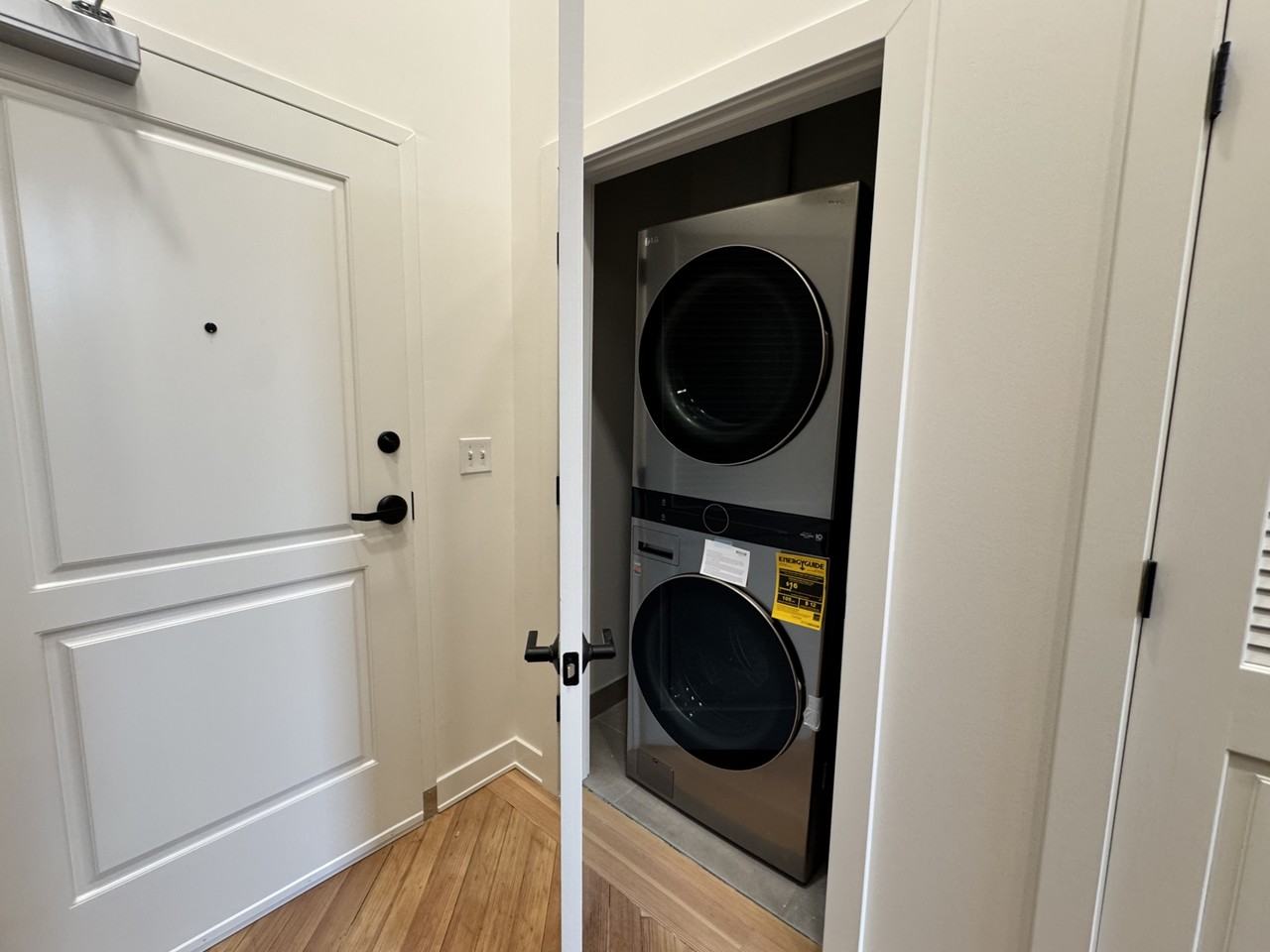110 West 9th StreetApt. 2C #2C - Photo 3 of 8