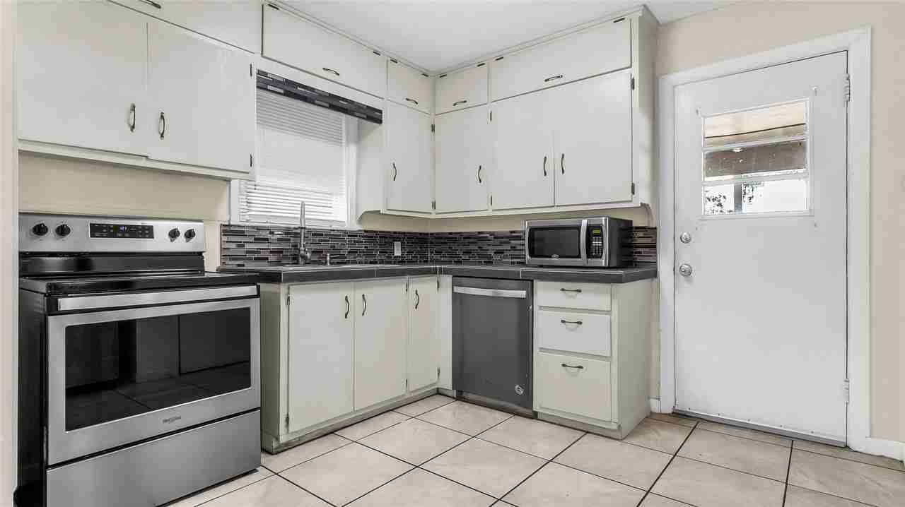 501 S Perry Ave - Photo 7 of 17