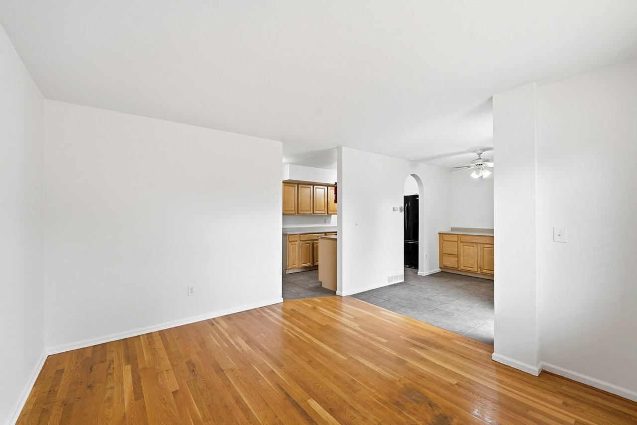 1622 Longbow Ct #1 - Photo 5 of 26