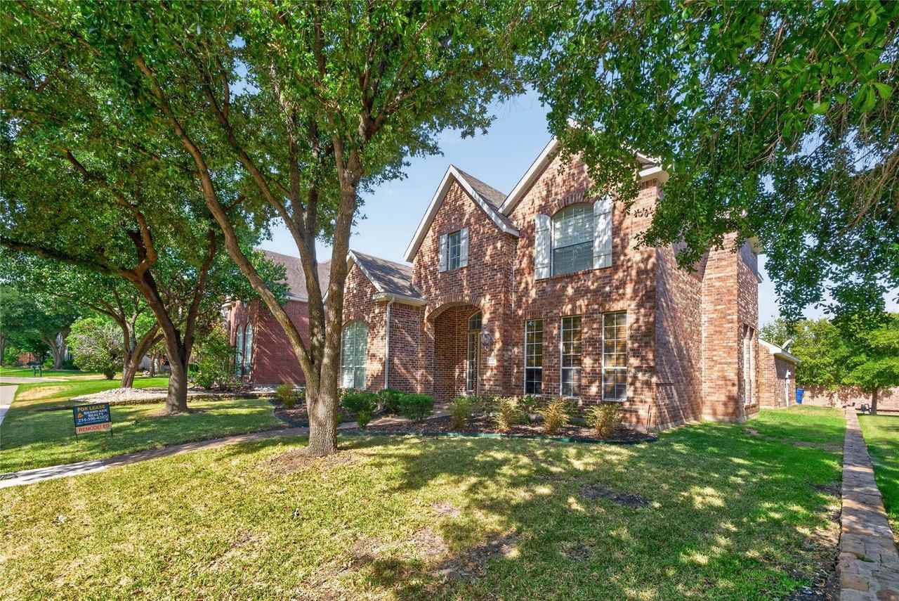3731 Charter Dr - Photo 3 of 40