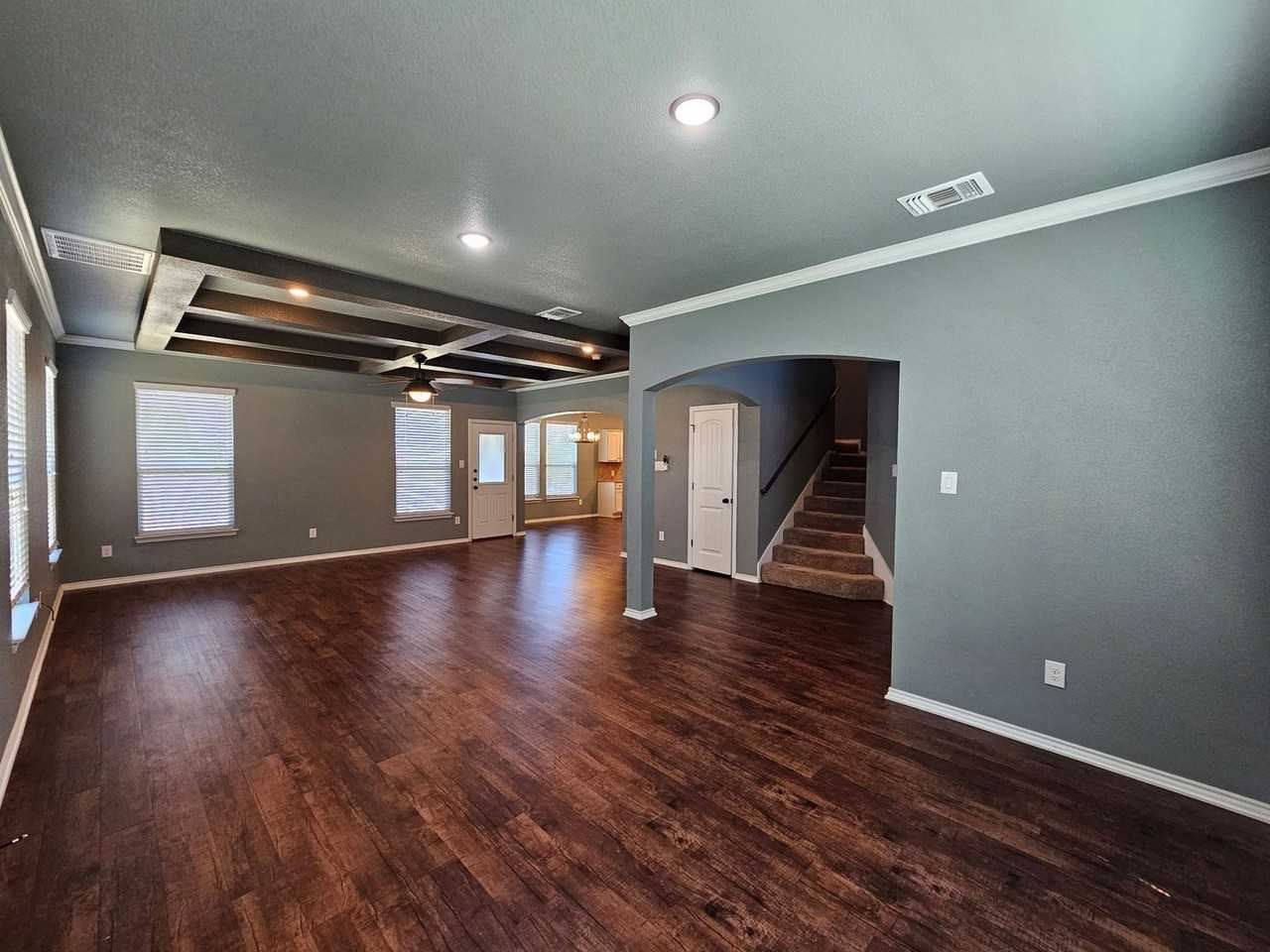 877 Ross Rd - Photo 6 of 33