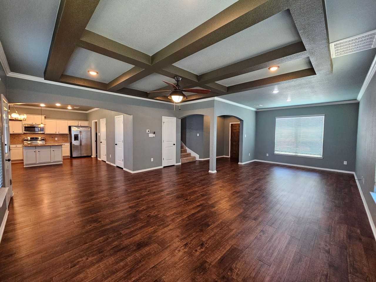 877 Ross Rd - Photo 7 of 33
