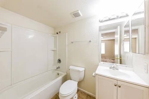 6630 Liberty St - Photo 2 of 10