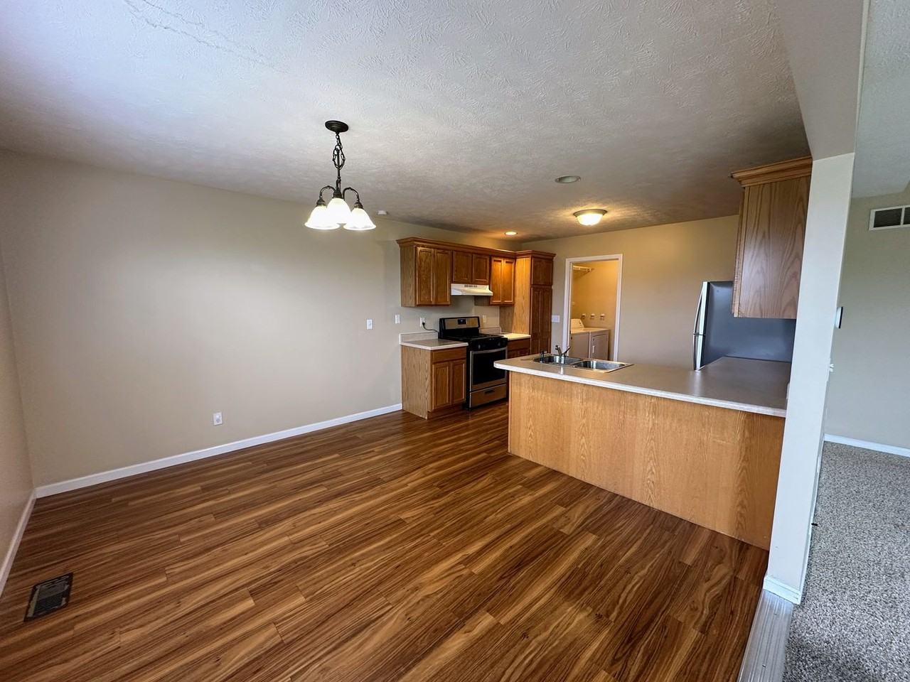 703A Sunflower St - Photo 5 of 21