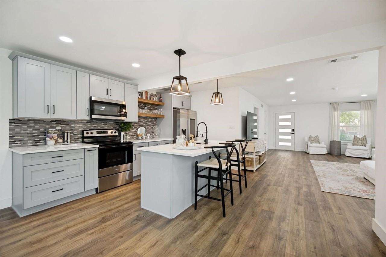 10229 San Juan Ave - Photo 5 of 13