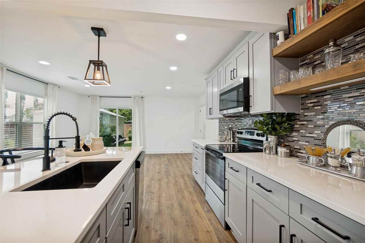 10229 San Juan Ave - Photo 6 of 13