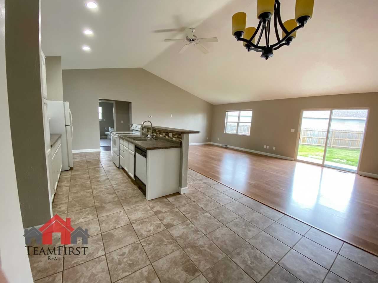 1256 Crown Ct #1 - Photo 2 of 14