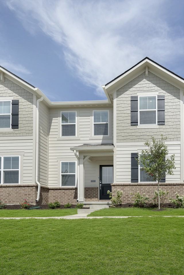 17290 Wellburn Dr #1 - Photo 2 of 25