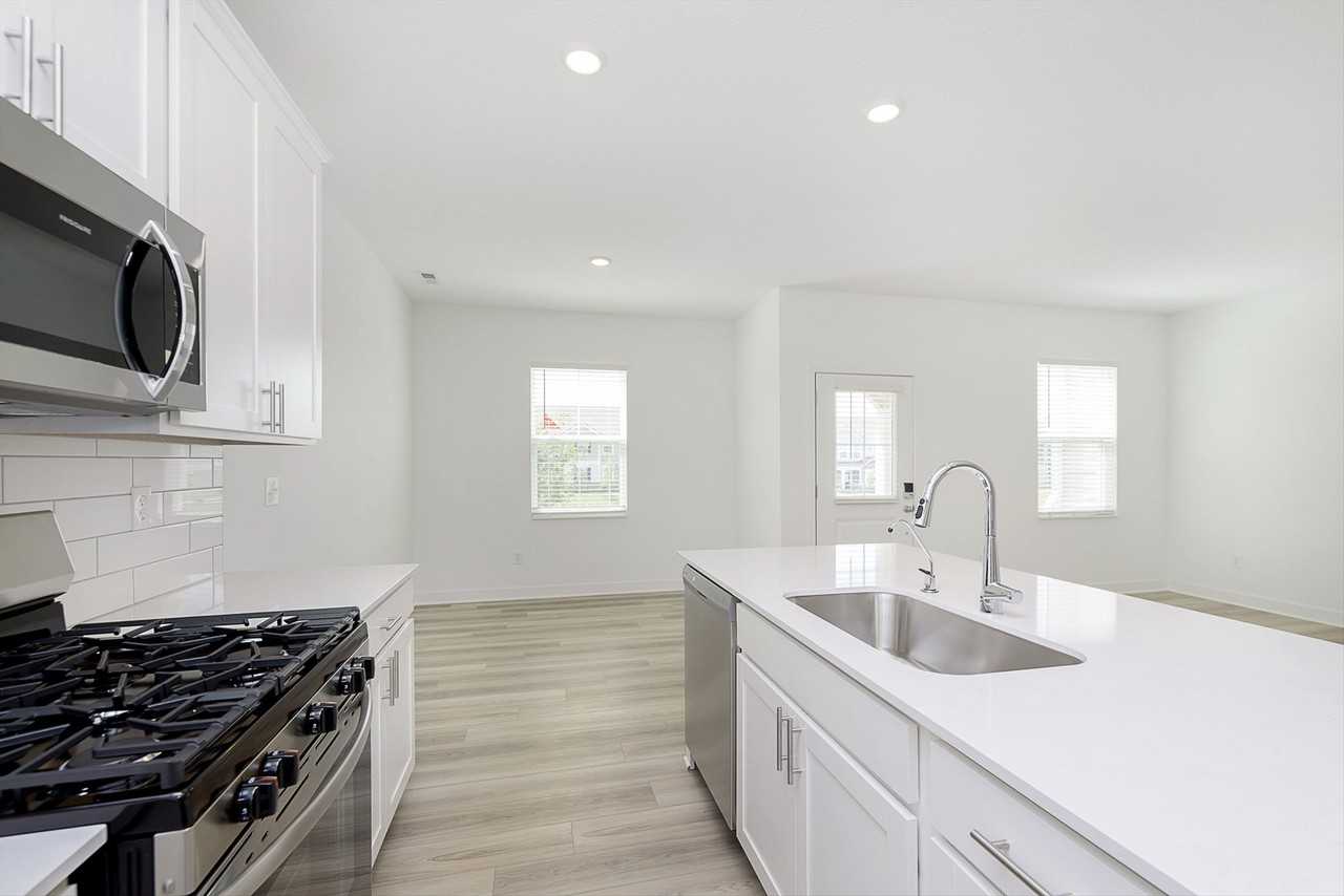 17290 Wellburn Dr #1 - Photo 7 of 25