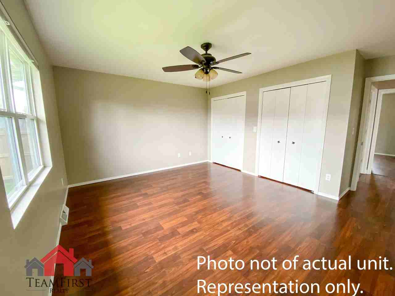 1254 Crown Ct #1 - Photo 3 of 6