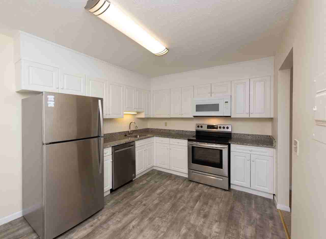 Chestnut Hill North Apartments - Photo 4 of 30