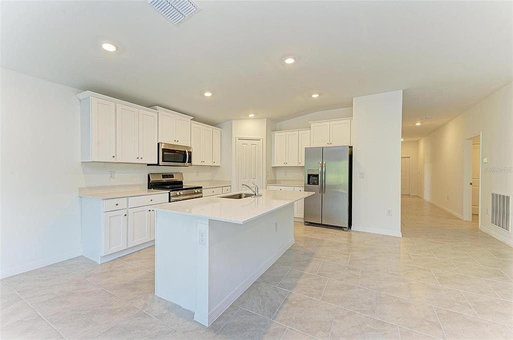 23444 Steeple Ave #1 - Photo 2 of 25