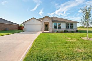 2218 Providence Dr - Photo 1 of 1