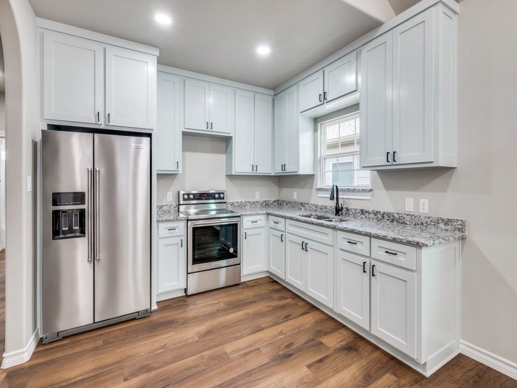 2904 8th Ave - Photo 6 of 12