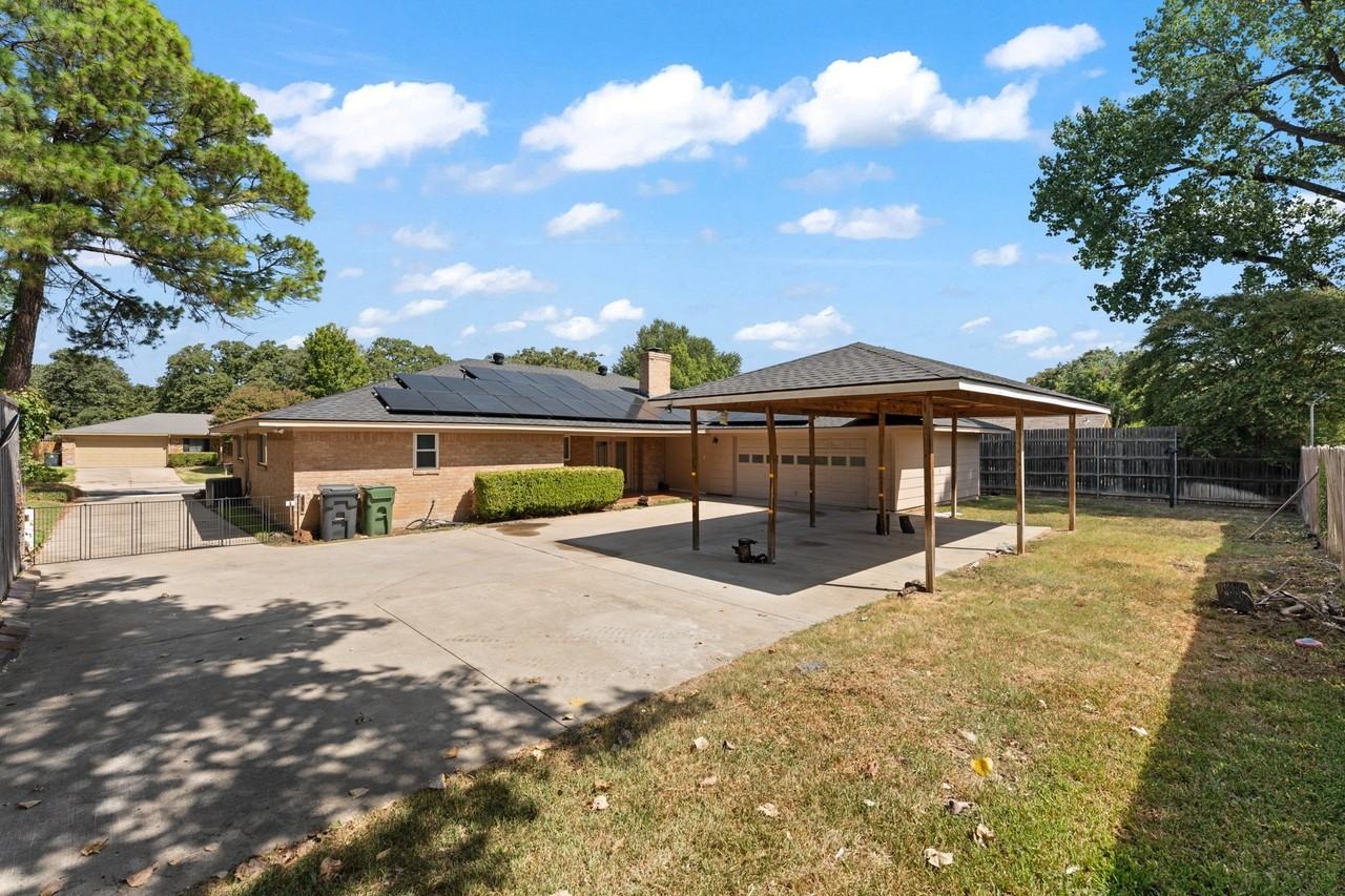 1807 Holm Oak St - Photo 5 of 28