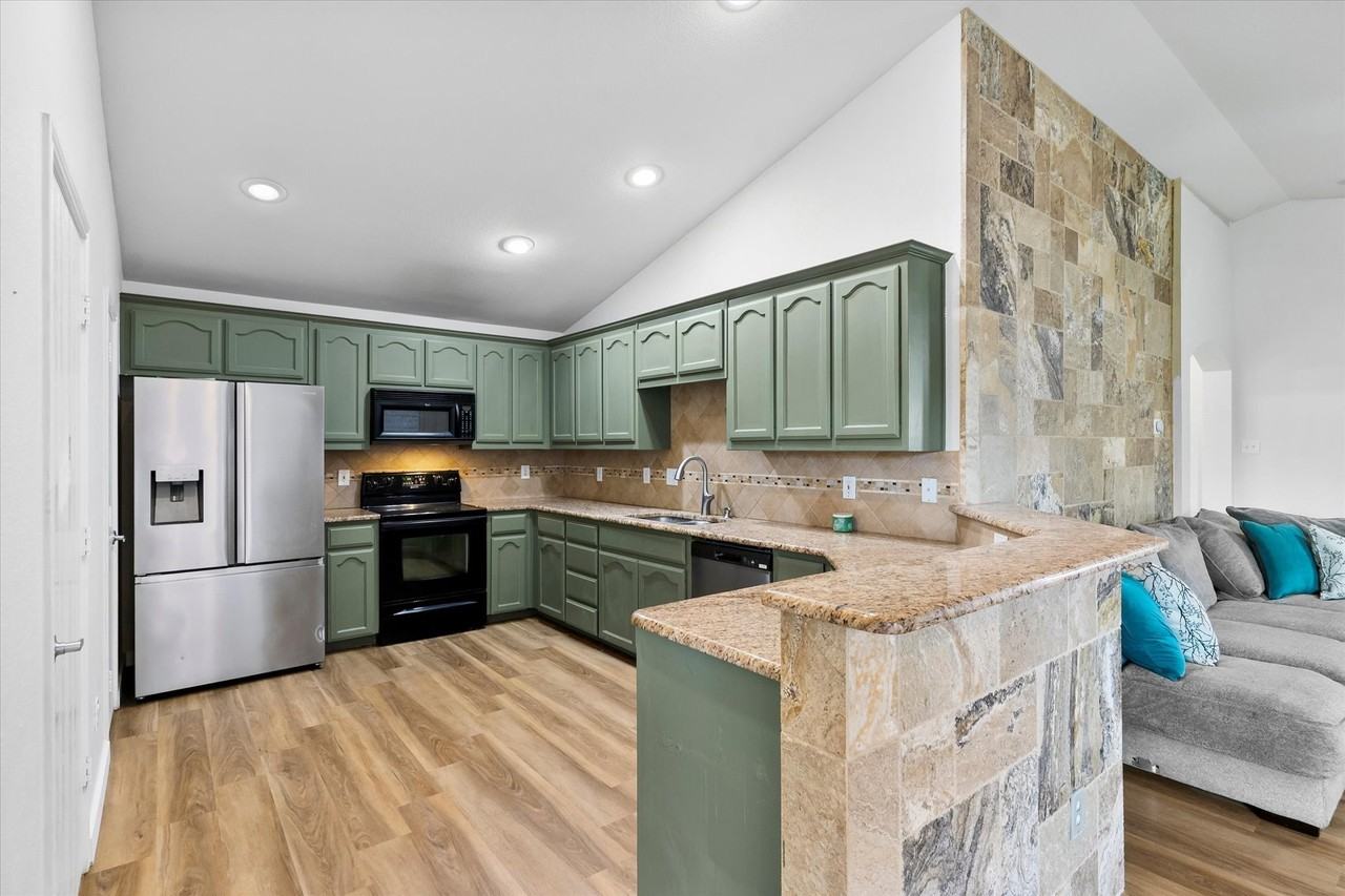6241 Adonia Dr - Photo 3 of 16