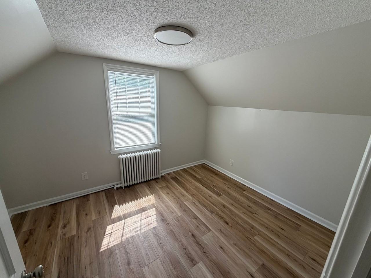 South Street Cromwell - Photo 5 of 26