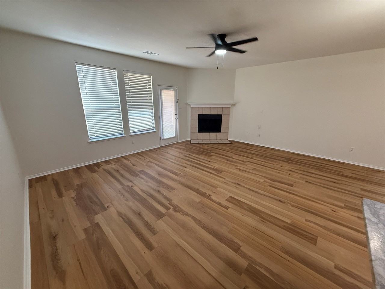 5936 Stirrup Iron Dr - Photo 7 of 30