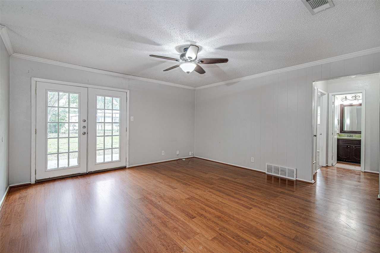 648 Sue Ann Ln - Photo 7 of 26