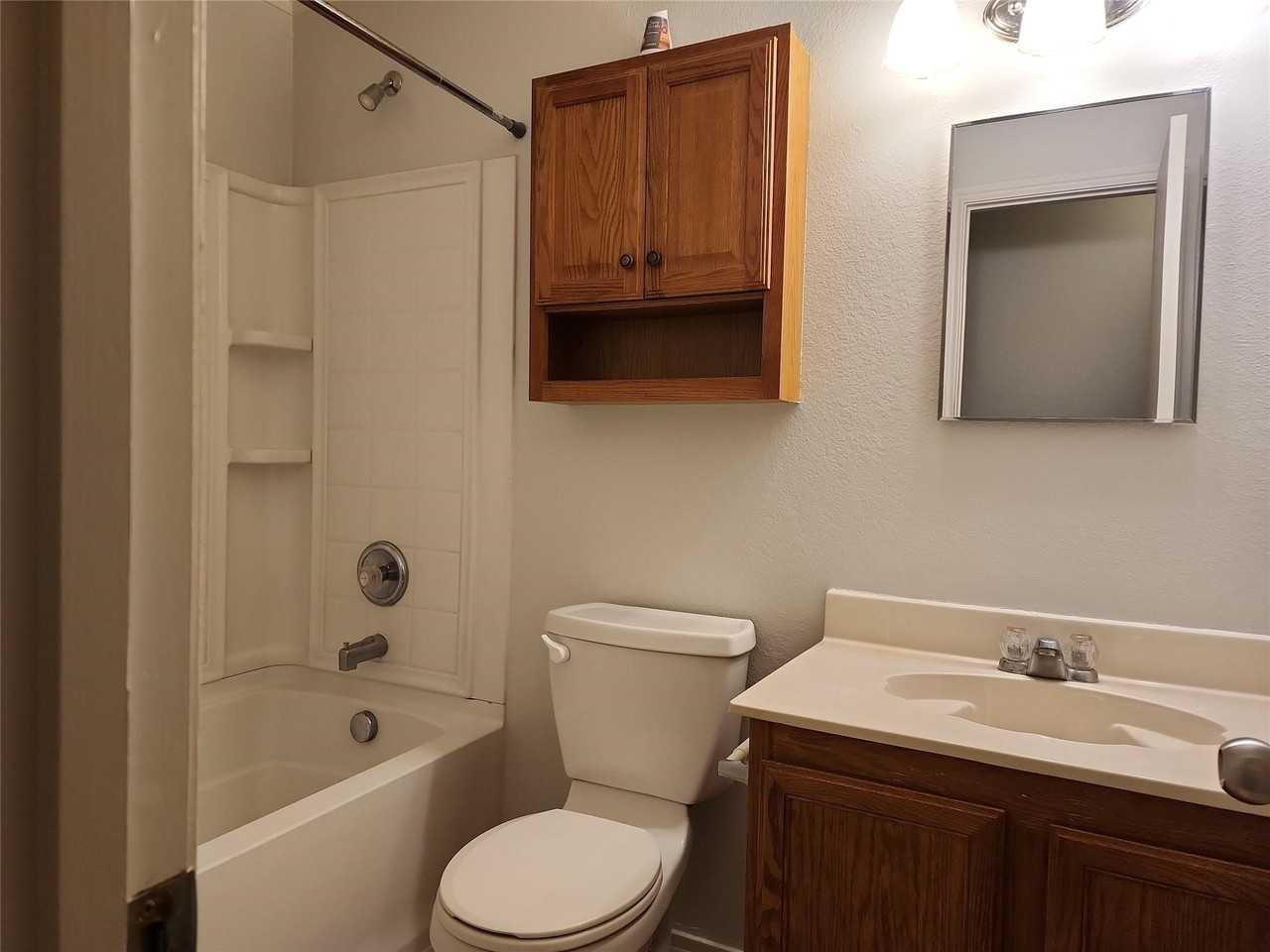 1604 Carolina Ridge Way - Photo 7 of 16