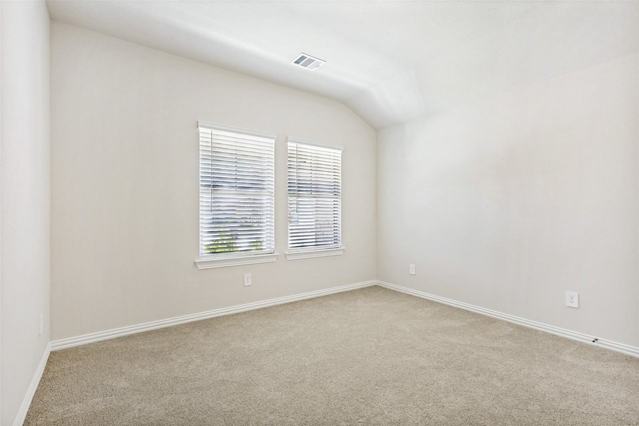 3407 Pat Mayse Dr - Photo 5 of 14