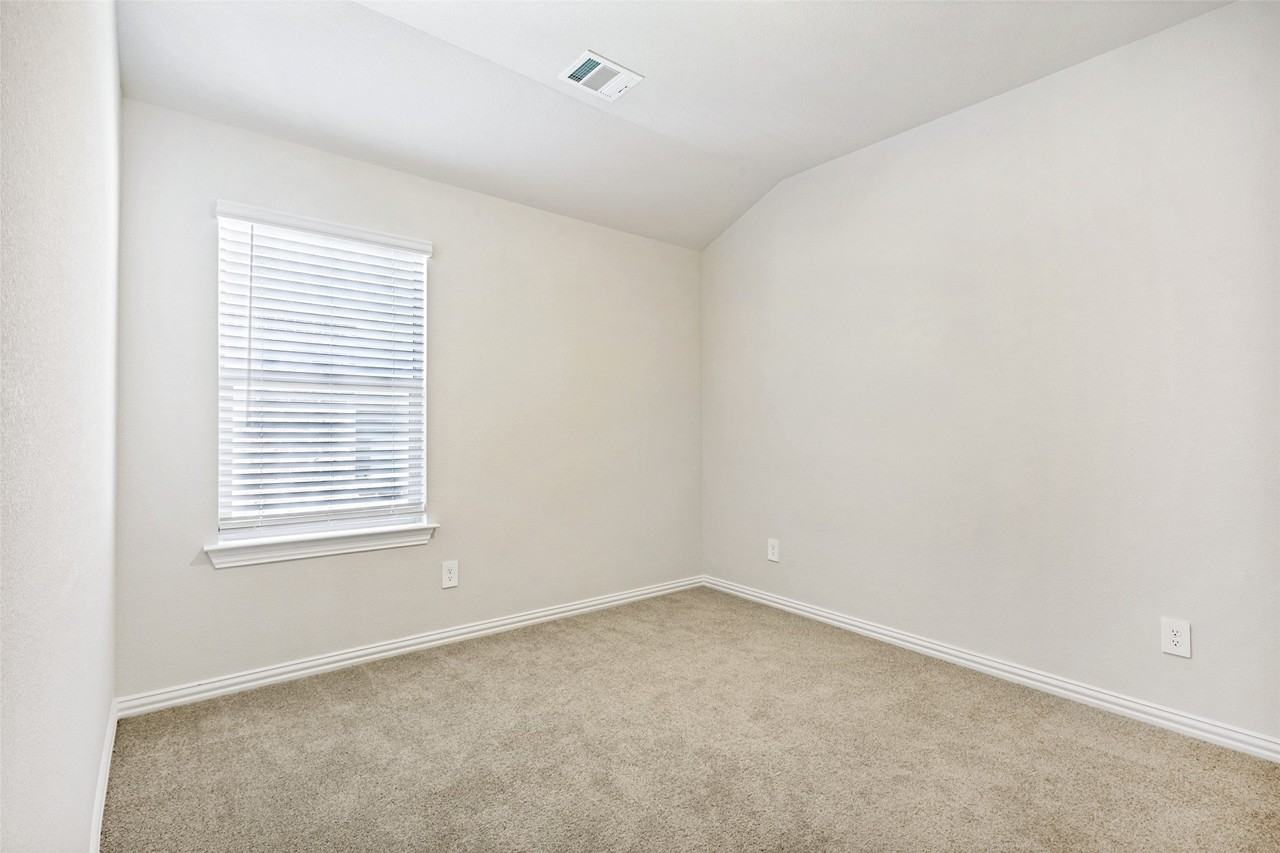 3407 Pat Mayse Dr - Photo 6 of 14