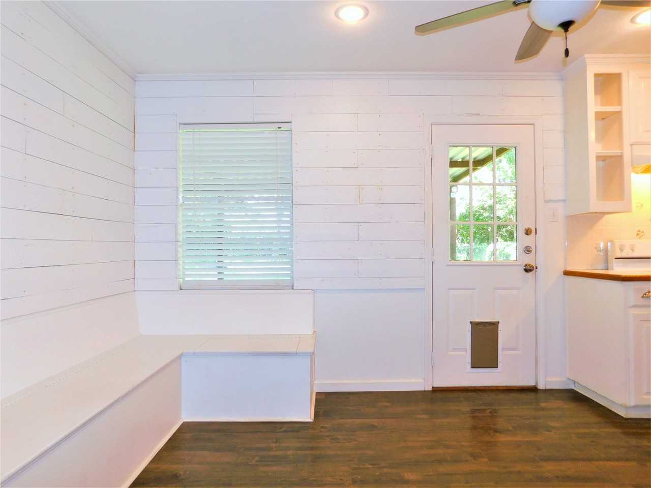 720 Chisholm Trl - Photo 6 of 22