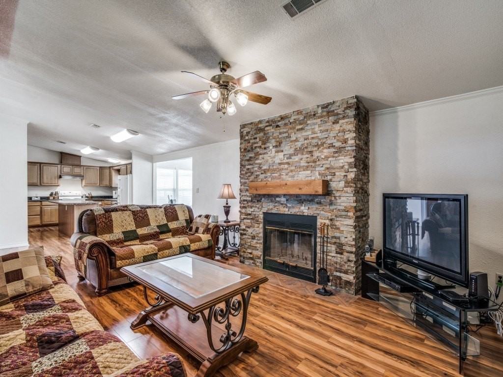 233 Esquire Estates Rd - Photo 6 of 24