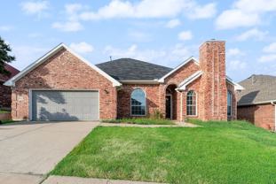 1412 Melody Ln - Photo 1 of 1
