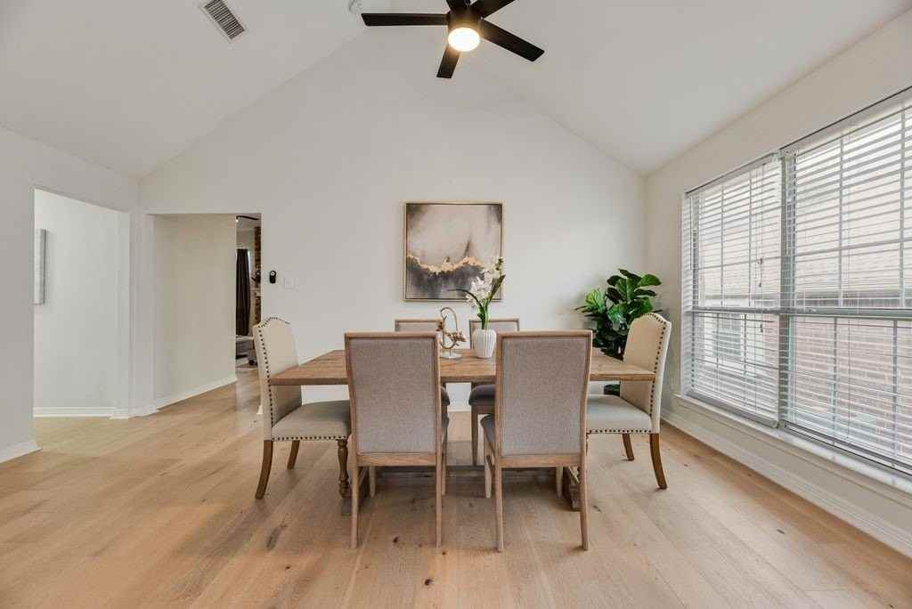 1412 Melody Ln - Photo 6 of 19
