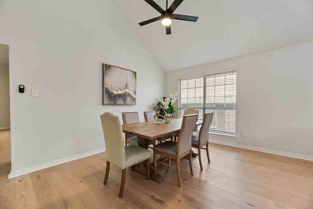 1412 Melody Ln - Photo 7 of 19
