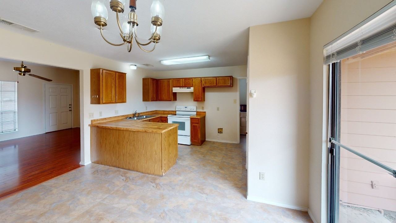 853 W Wintergreen Rd - Photo 5 of 20