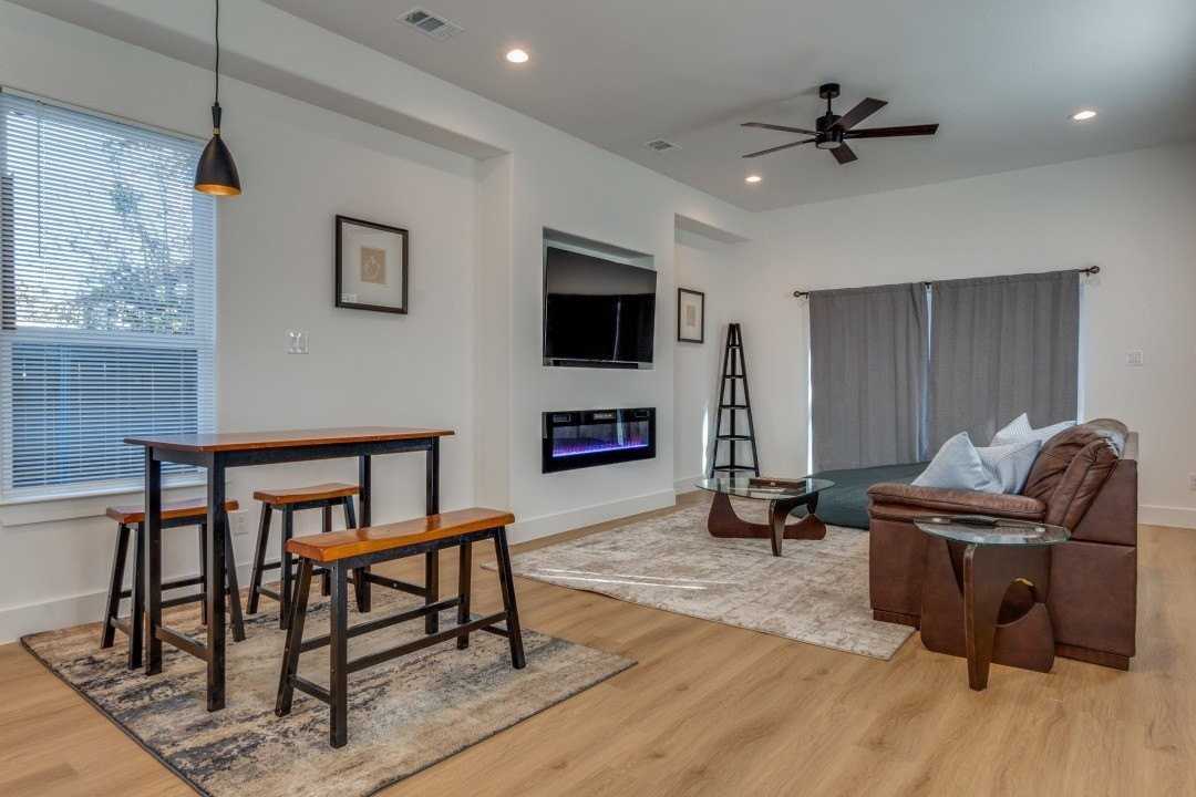 2210 Bethurum Ave - Photo 7 of 26