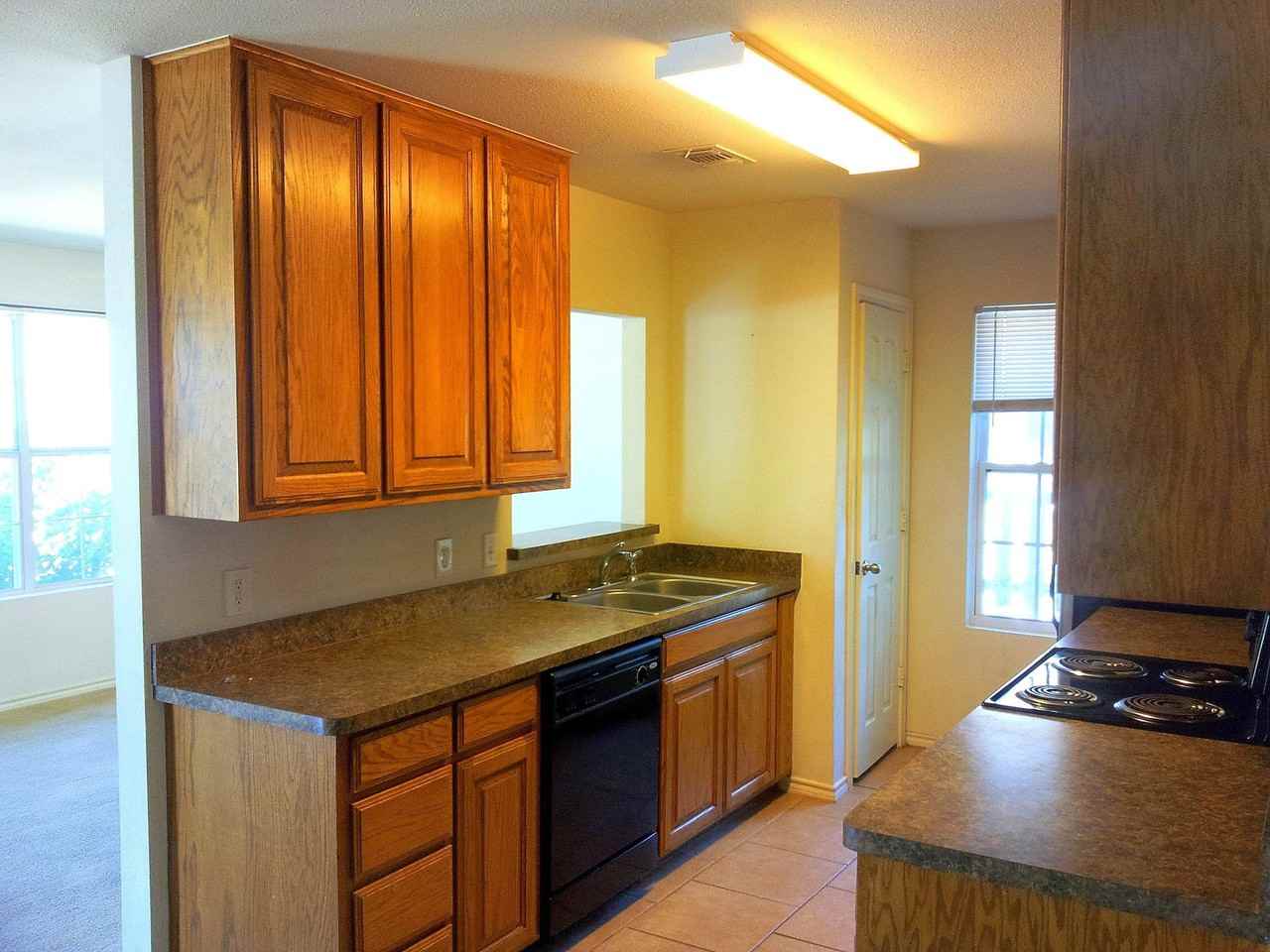 208 N Val Verde Cir #A - Photo 6 of 15