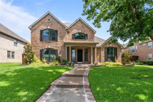 featured image of 3325 Edwards Dr
