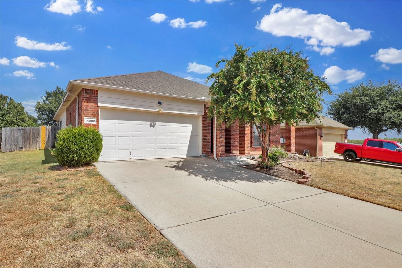 14008 Esperanza Dr - Photo 2 of 30