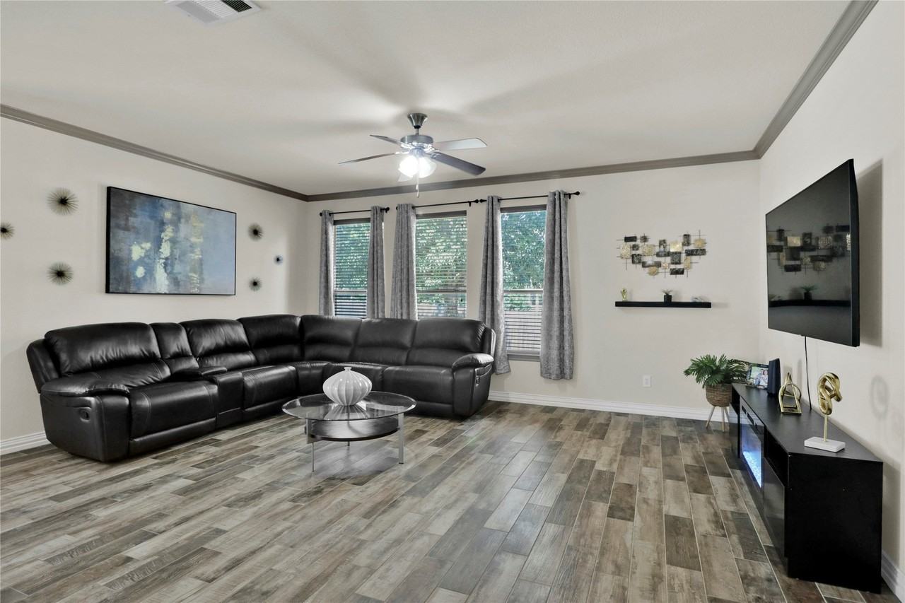 14008 Esperanza Dr - Photo 6 of 30