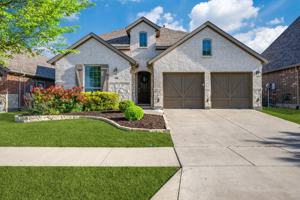 featured image of 863 Forest St