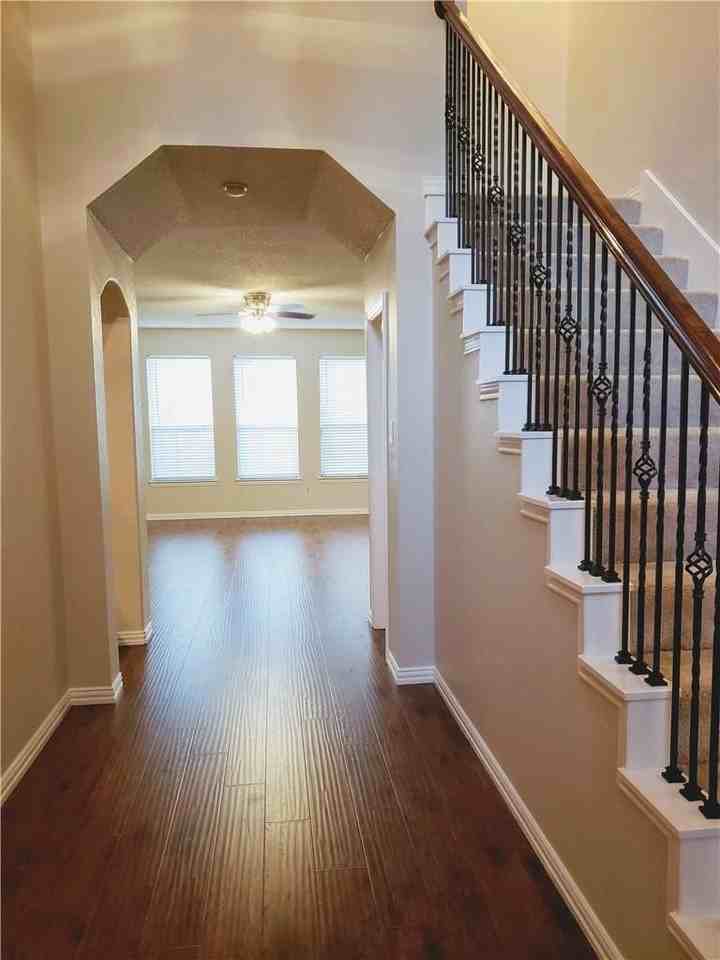 3633 Bonita Dr - Photo 2 of 16