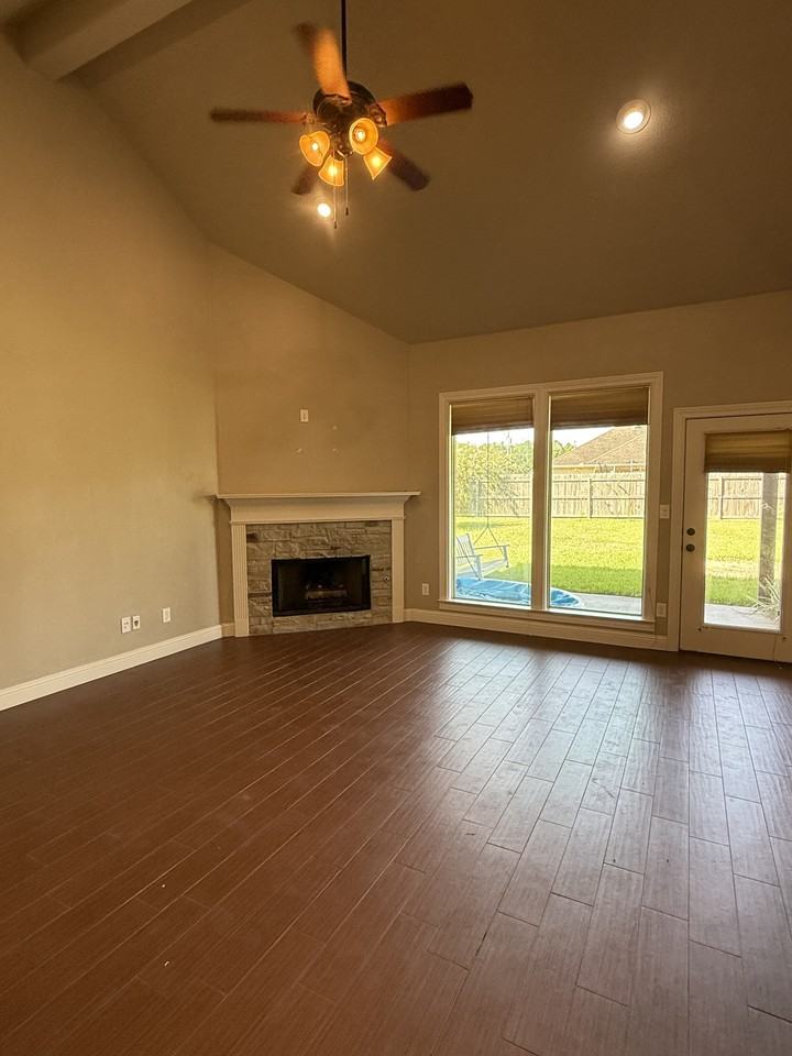 6645 Jasper Cir #1 - Photo 3 of 25