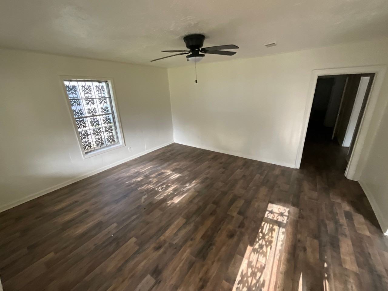 2835 Comfort St #1 - Photo 3 of 20