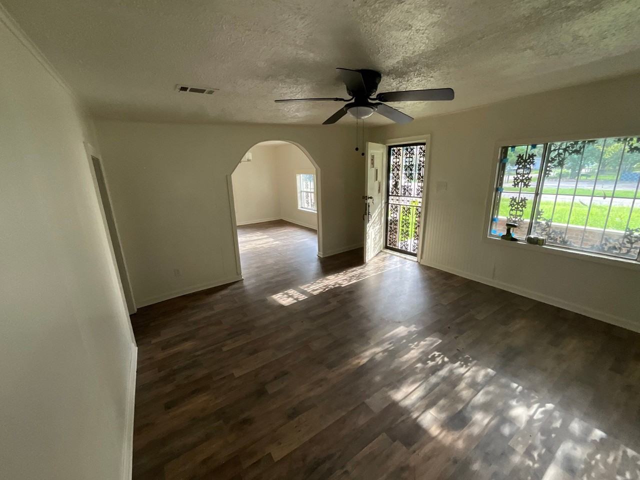2835 Comfort St #1 - Photo 4 of 20
