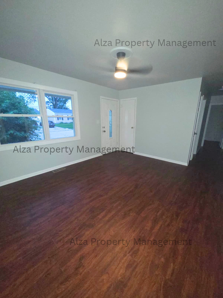 218 Healy Ave #1 - Photo 2 of 26