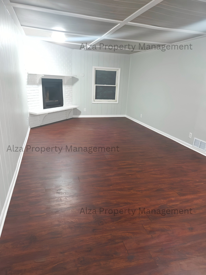 218 Healy Ave #1 - Photo 3 of 26