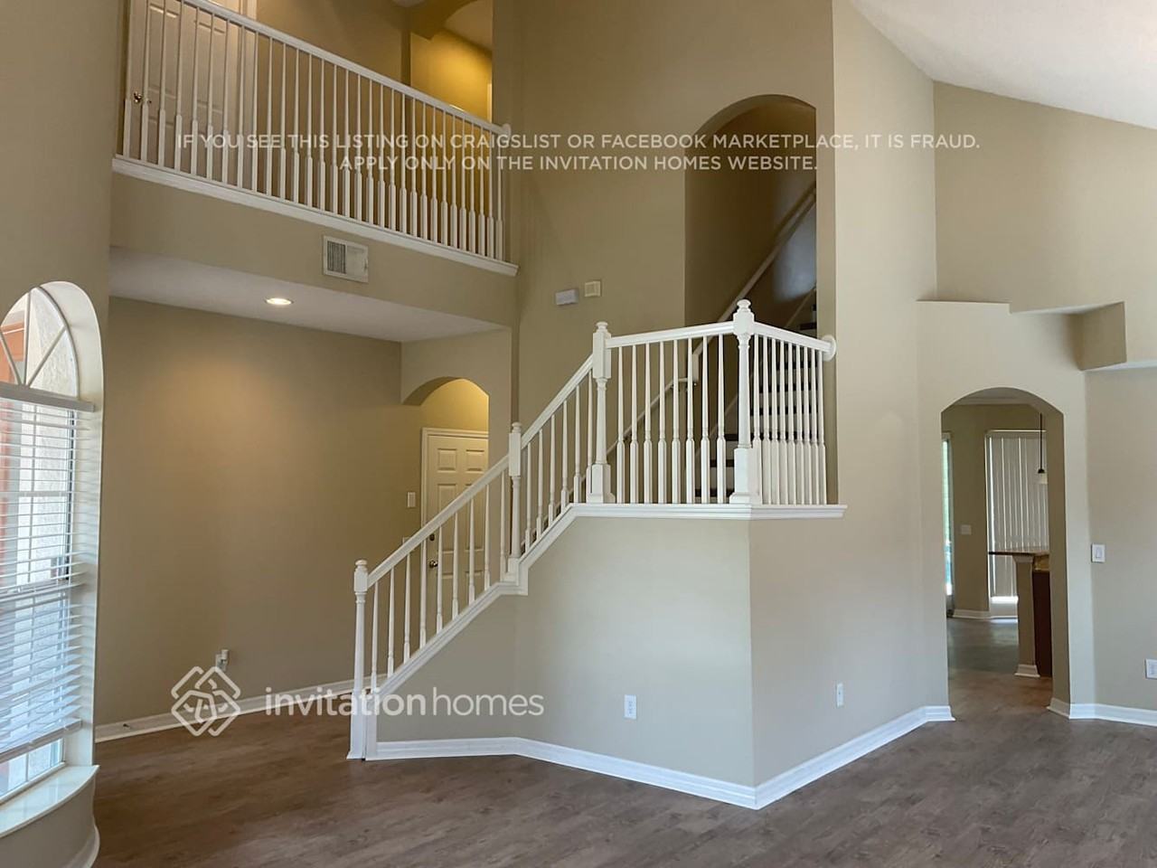 11719 Bella Milano Ct - Photo 3 of 15